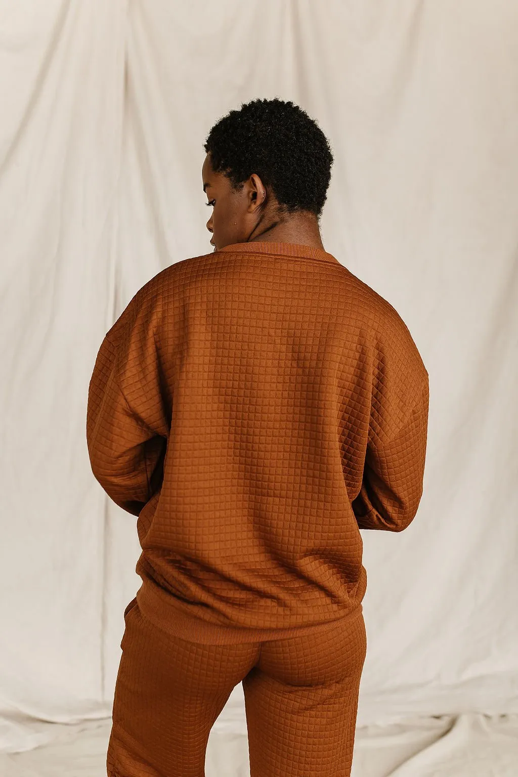 Ampersand Ave Ladies Copper Ave Quilted Pullover