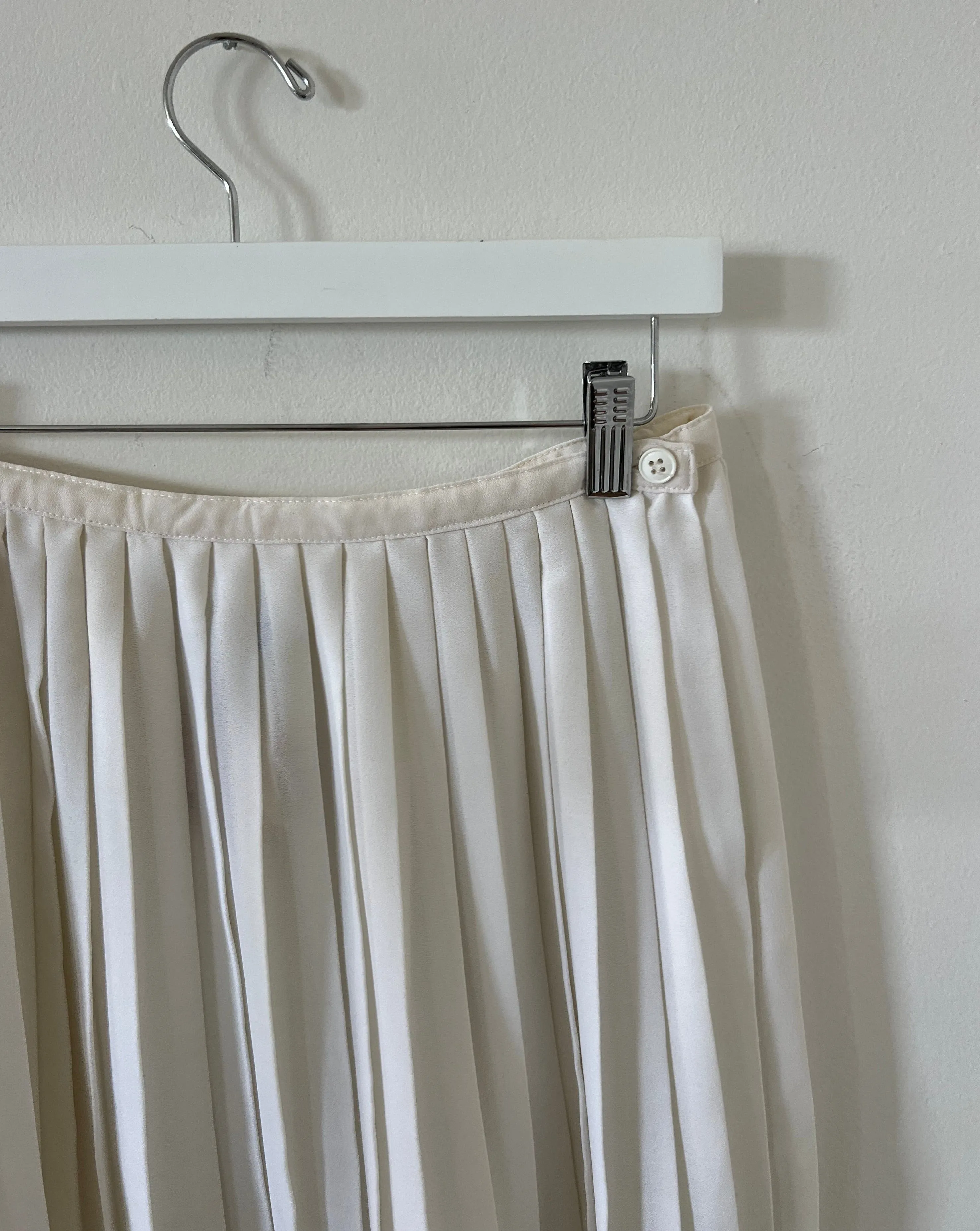 Pleated Skirt